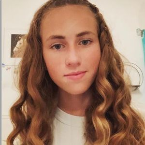 Meet your Posher, Loren